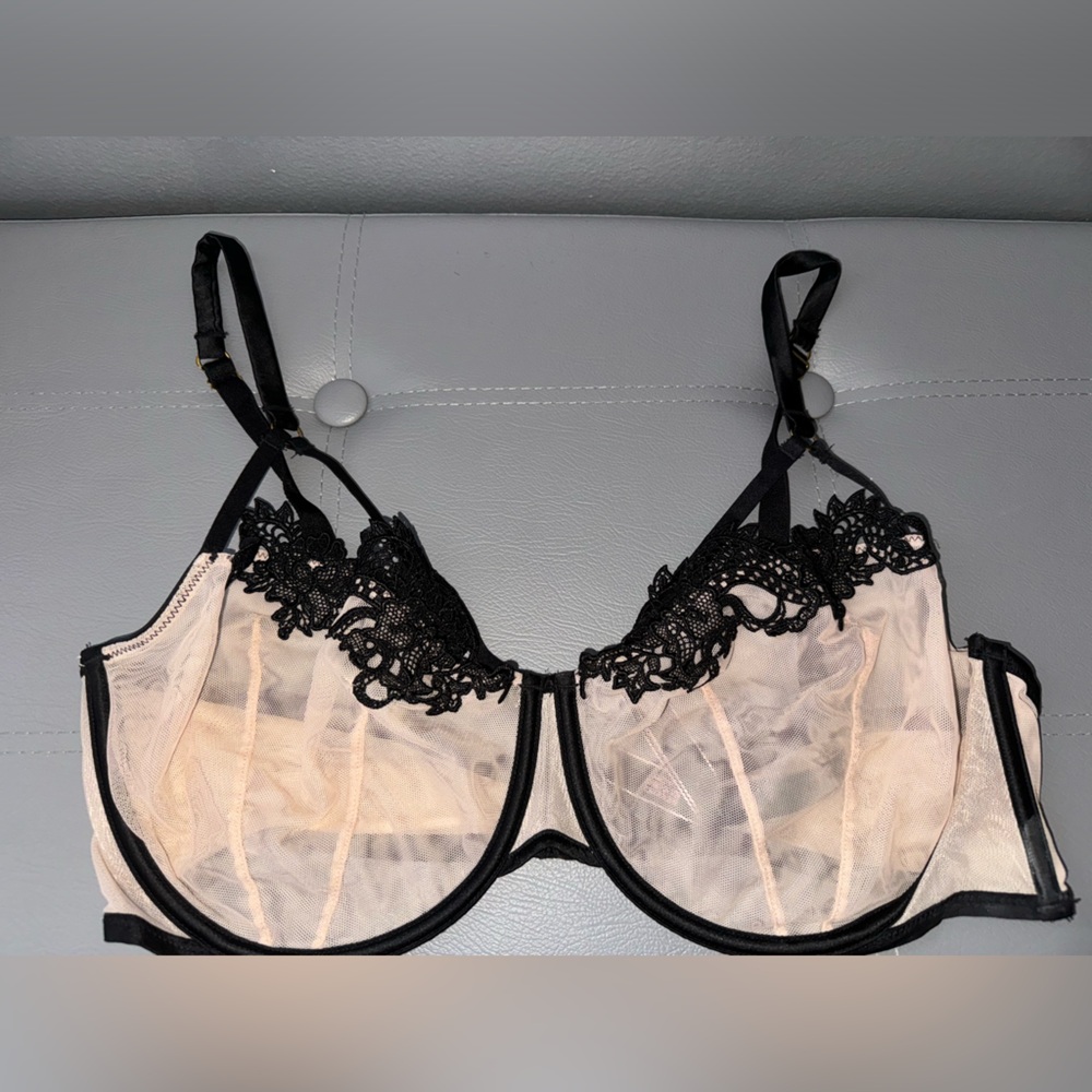 Victoria’s Secret bralette